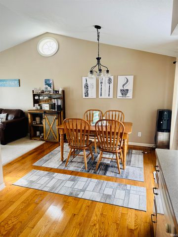 11397 NE Wawasee Drive, Syracuse, IN 46567