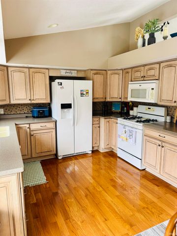 11397 NE Wawasee Drive, Syracuse, IN 46567