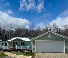 11397 NE Wawasee Drive, Syracuse, IN 46567