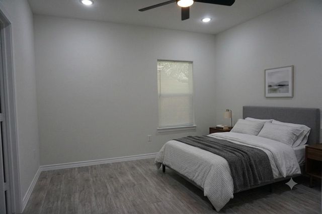 9998 Calendar Street, Willis, TX 77318