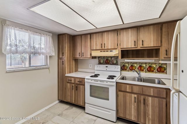 3150 N Harbor City Boulevard 337, Melbourne, FL 32935