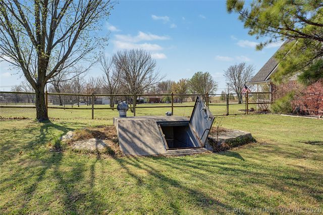 10653 N 177th Avenue E, Owasso, OK 74055