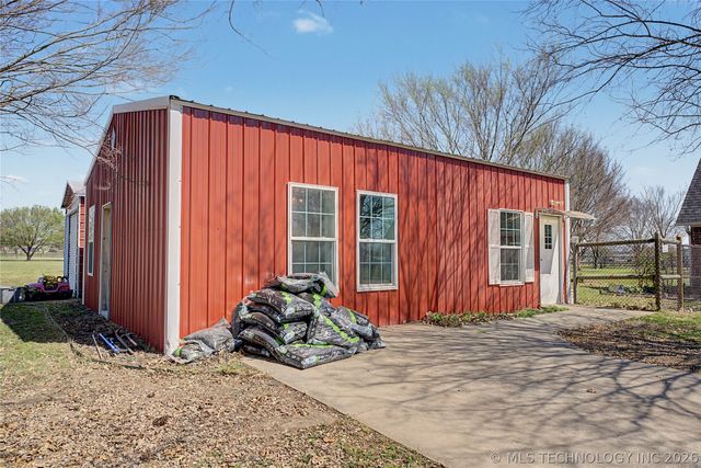 10653 N 177th Avenue E, Owasso, OK 74055