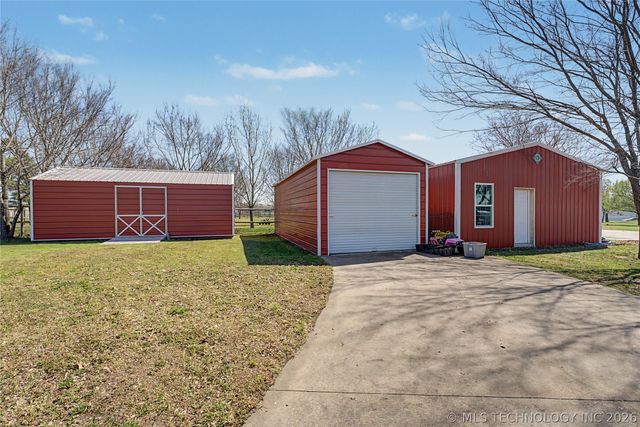 10653 N 177th Avenue E, Owasso, OK 74055