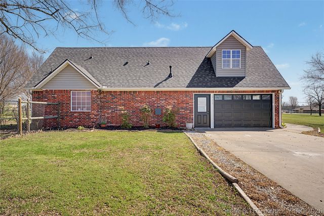 10653 N 177th Avenue E, Owasso, OK 74055