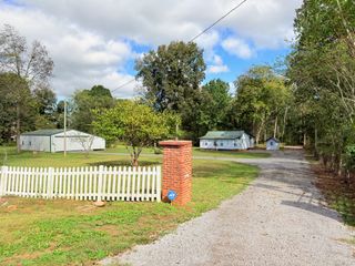 240 Green Acres Rd, Unionville, TN 37180