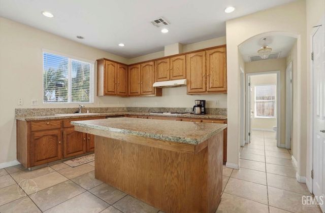 14908 Central Coast Street, Bakersfield, CA 93314
