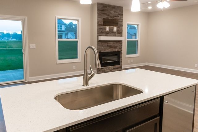 219 Donegal Drive, Clarksville, TN 37042