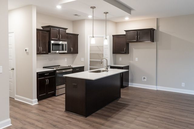 219 Donegal Drive, Clarksville, TN 37042