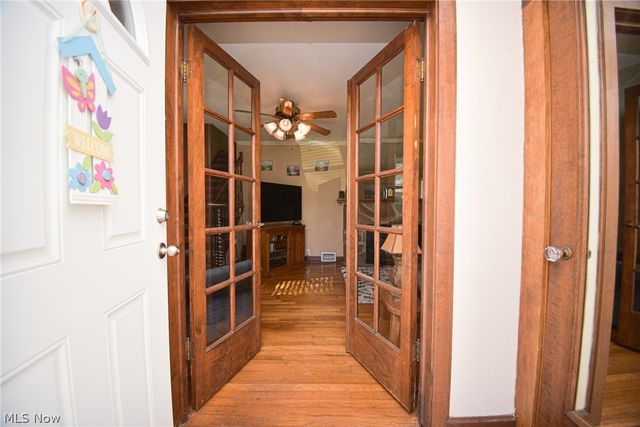 26988 Cook Road, Olmsted Twp, OH 44138