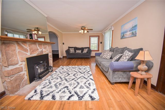 26988 Cook Road, Olmsted Twp, OH 44138