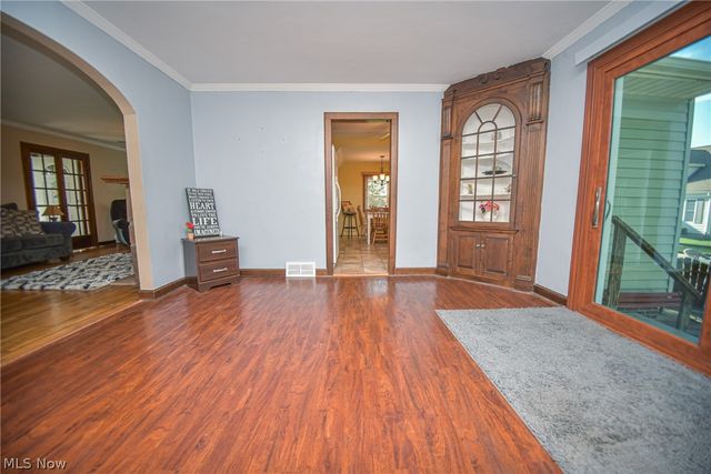 26988 Cook Road, Olmsted Twp, OH 44138