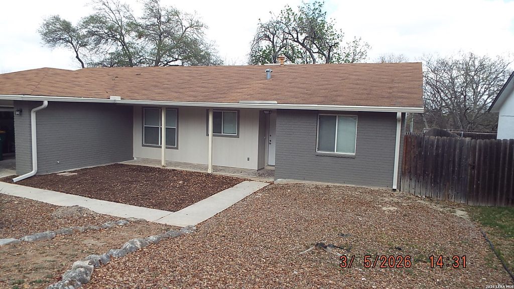 12210 Brownstone, Live Oak, TX 78233