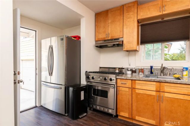 420 W California Boulevard, Glendale, CA 91203