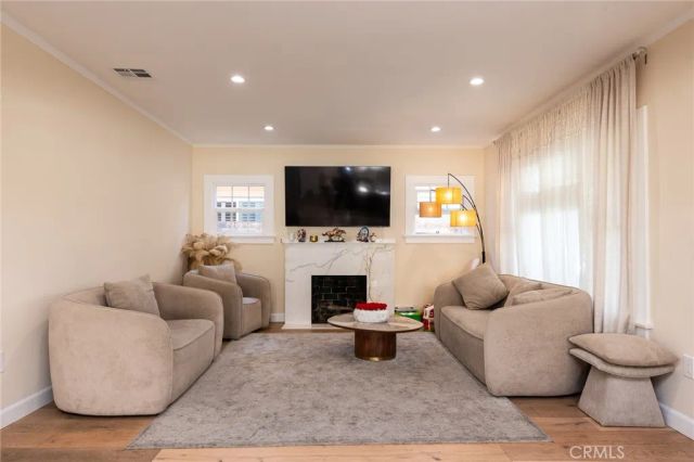 420 W California Boulevard, Glendale, CA 91203