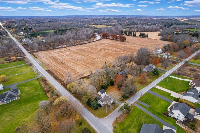 150 William Kidder Road, Lancaster, NY 14086