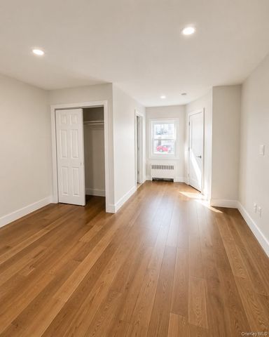 121 W Chester Street 1, Long Beach, NY 11561