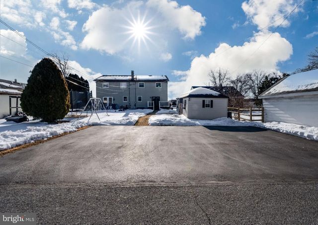 523 MOUNT LAUREL AVE, Temple, PA 19560