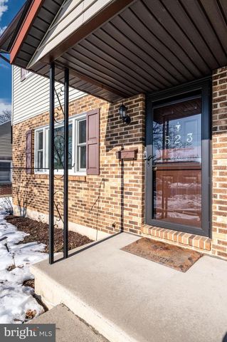 523 MOUNT LAUREL AVE, Temple, PA 19560