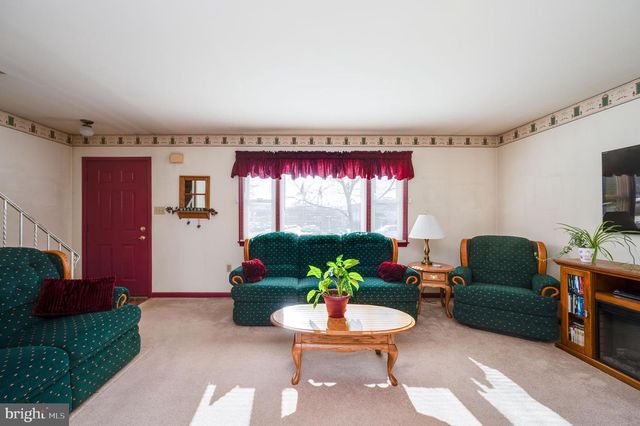 523 MOUNT LAUREL AVE, Temple, PA 19560