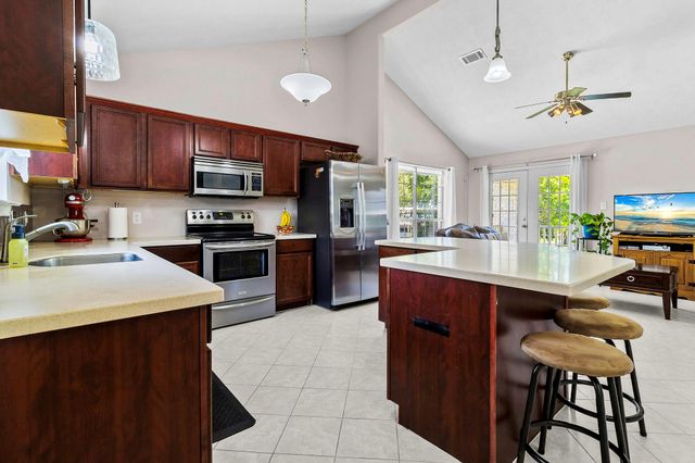 239 Skyline Dr, Coldspring, TX 77331