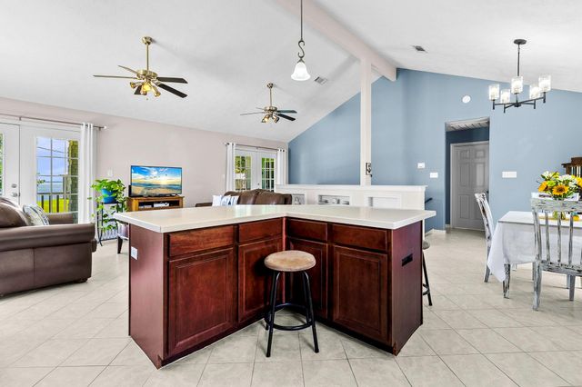 239 Skyline Dr, Coldspring, TX 77331