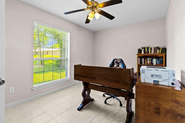 239 Skyline Dr, Coldspring, TX 77331