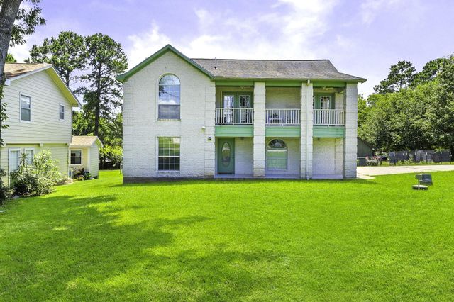 239 Skyline Dr, Coldspring, TX 77331
