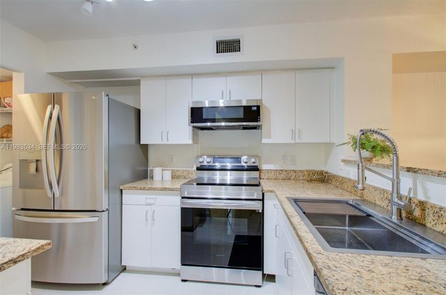 4824 N State Road 7 9105, Coconut Creek, FL 33073