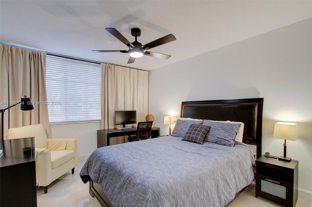 4824 N State Road 7 9105, Coconut Creek, FL 33073