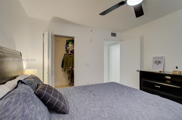 4824 N State Road 7 9105, Coconut Creek, FL 33073