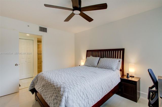 4824 N State Road 7 9105, Coconut Creek, FL 33073