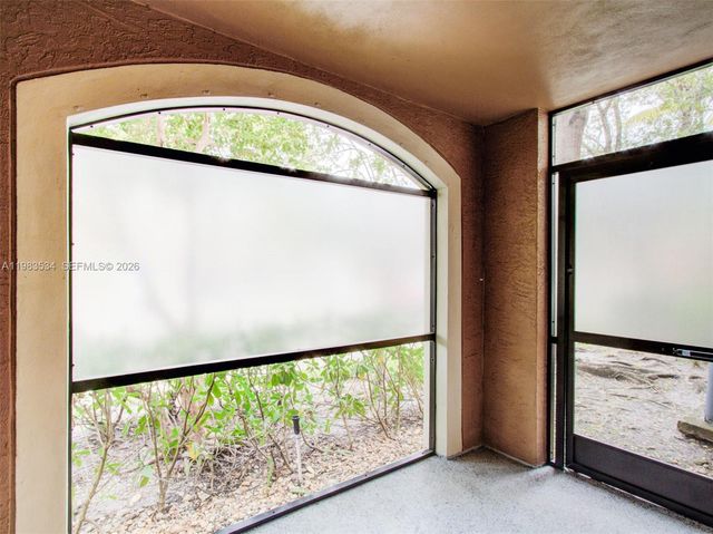 4824 N State Road 7 9105, Coconut Creek, FL 33073