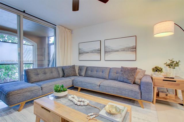 4824 N State Road 7 9105, Coconut Creek, FL 33073