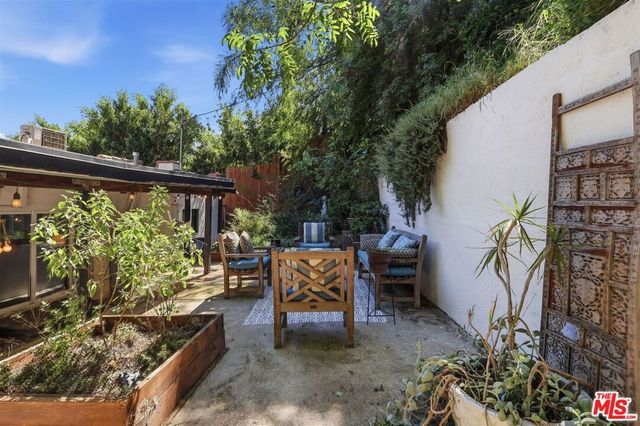 2645 Onyx Drive, Los Angeles, CA 90032