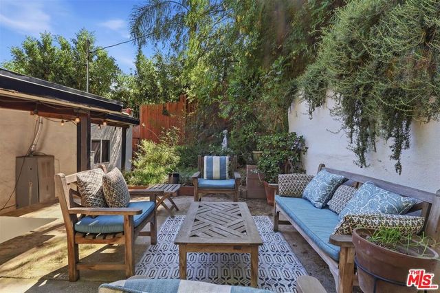 2645 Onyx Drive, Los Angeles, CA 90032