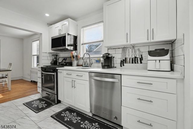 1312 Dewitt Ter, Linden City, NJ 07036