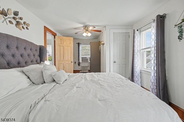 1312 Dewitt Ter, Linden City, NJ 07036