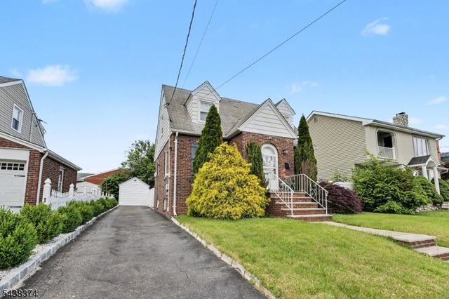 1312 Dewitt Ter, Linden City, NJ 07036