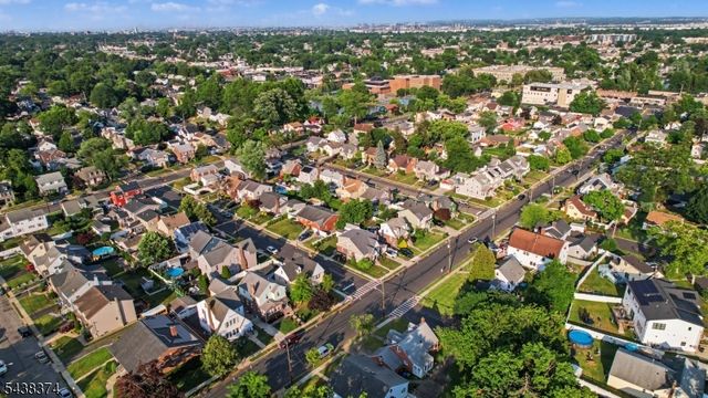 1312 Dewitt Ter, Linden City, NJ 07036