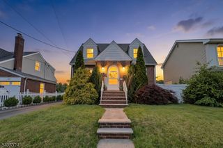 1312 Dewitt Ter, Linden City, NJ 07036
