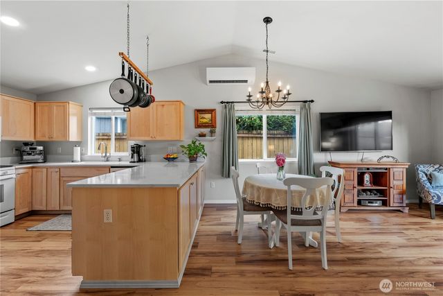 6326 107th Place NE, Marysville, WA 98270