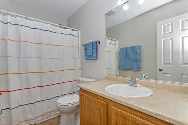 1526 94th Street, West Des Moines, IA 50266