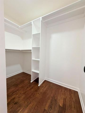 1001 W 93rd Street, Kansas City, MO 64114