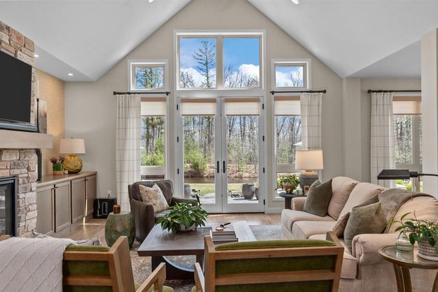 1243 BRIDGEVIEW DRIVE, Wisconsin Rapids, WI 54494