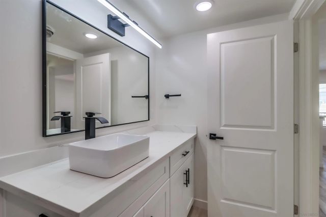 1478 Hornblend Street, San Diego, CA 92109