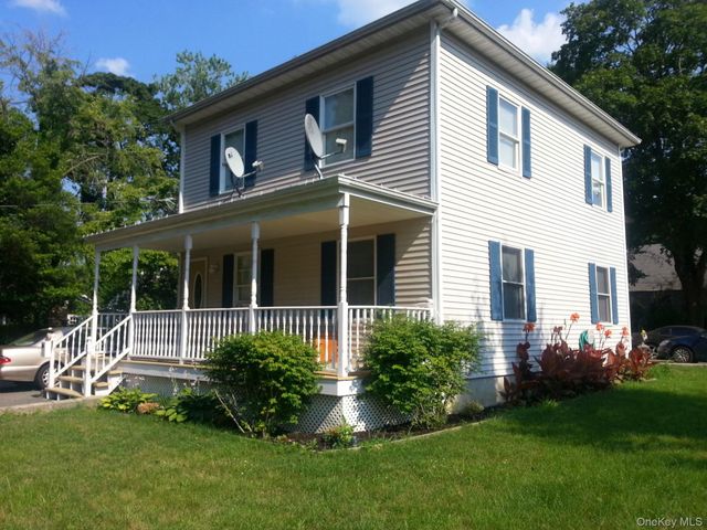 80 Olive Street, Huntington Station, NY 11746
