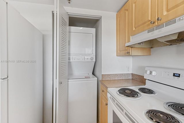 102 SW 6th Ave 605, Miami, FL 33130