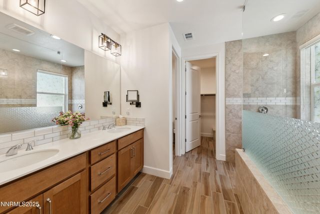 622 Braided Rope Drive, Reno, NV 89511