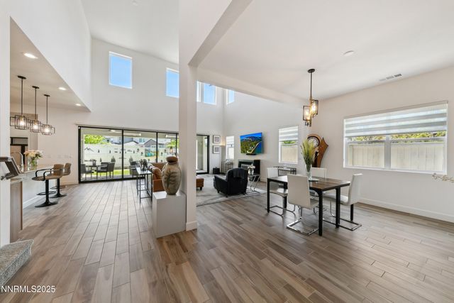 622 Braided Rope Drive, Reno, NV 89511